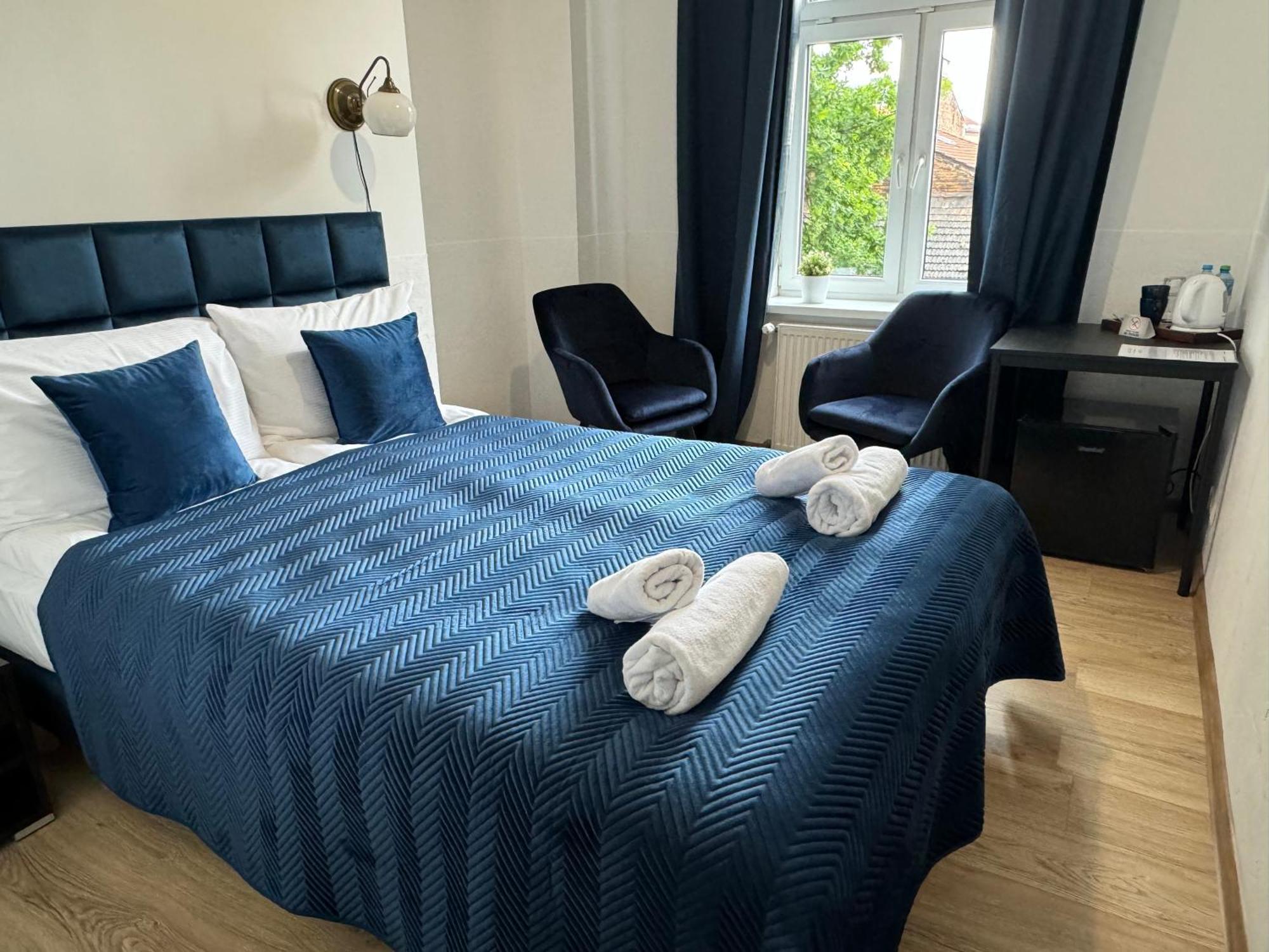 Iris Aparthotel Krakau Buitenkant foto