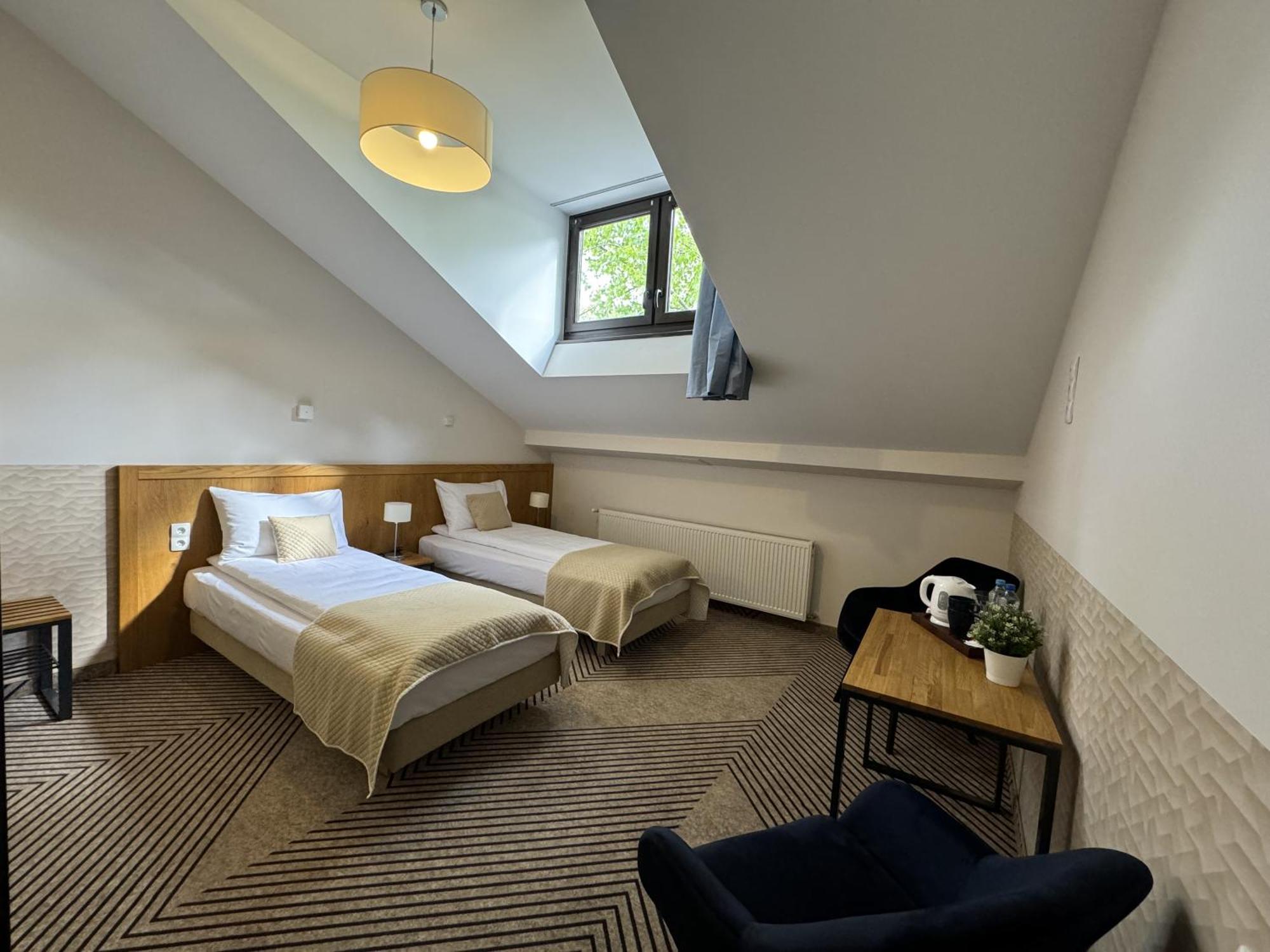 Iris Aparthotel Krakau Buitenkant foto